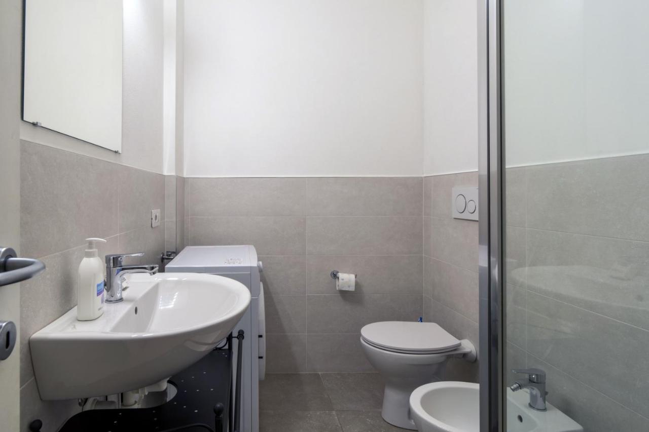 Cozy & Comfy Apt In Navigli Area Mediolan Zewnętrze zdjęcie